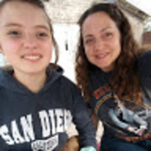 Meet your Posher, Holly